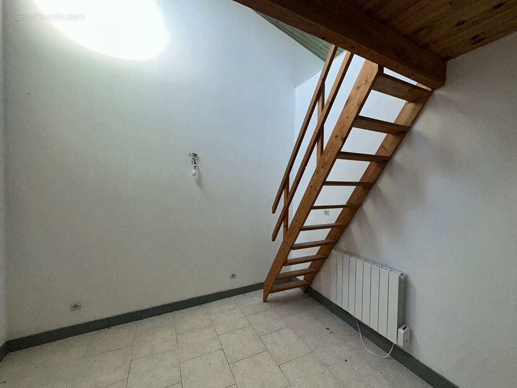 Appartement à MARENNES
