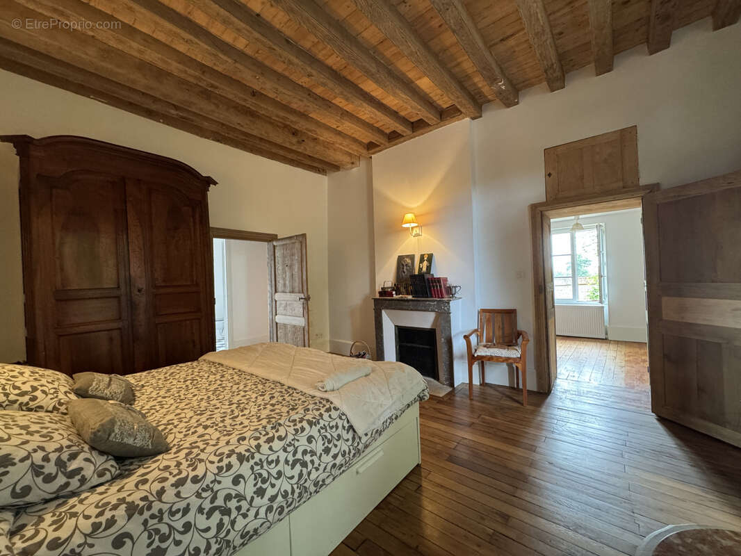 Maison à CHAVENON