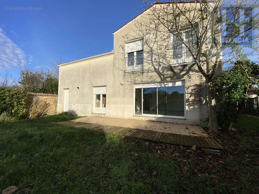 Maison à GOND-PONTOUVRE