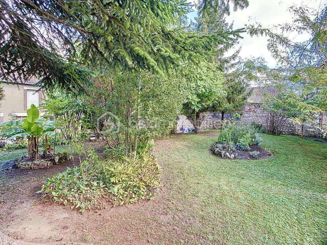 Maison à LA CHAPELLE-SUR-AVEYRON