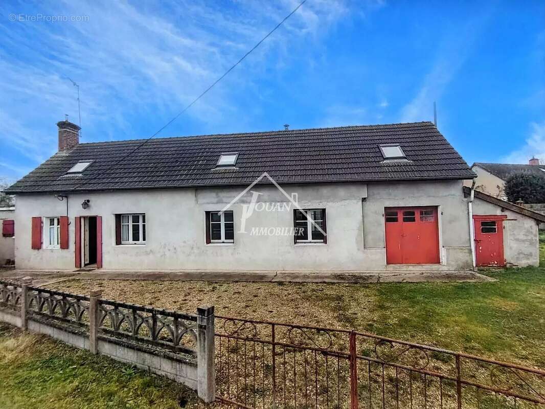 Maison à rénover à Pierrefitte-sur-Loire - photo 17