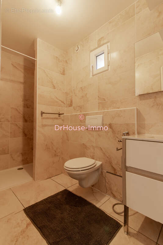 Maison 216 m² à Epone  - photo 13