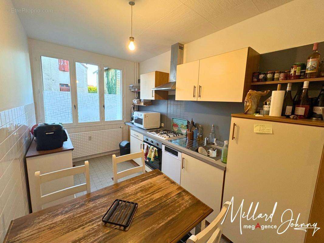 Appartement à MONTCEAU-LES-MINES