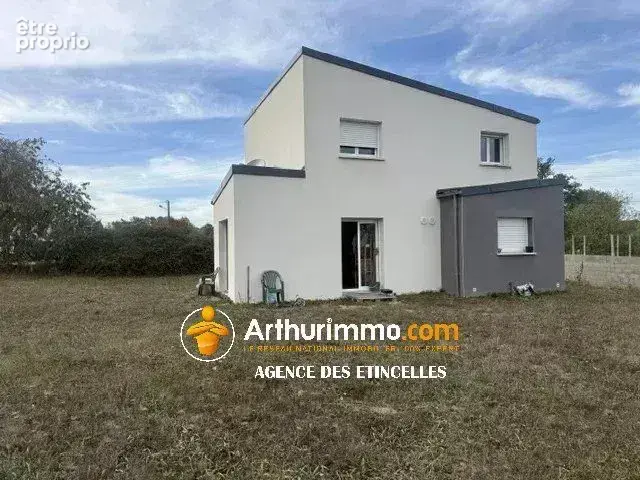 Maison à FORGES-LA-FORET