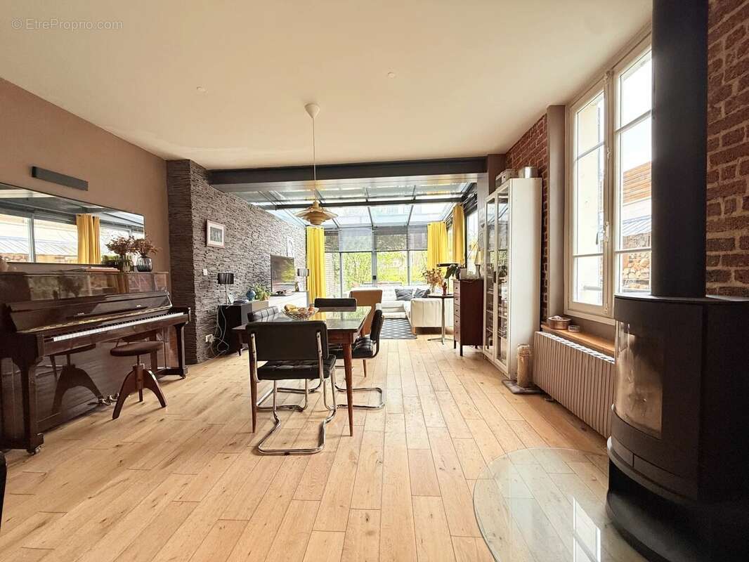 Maison à ROMAINVILLE