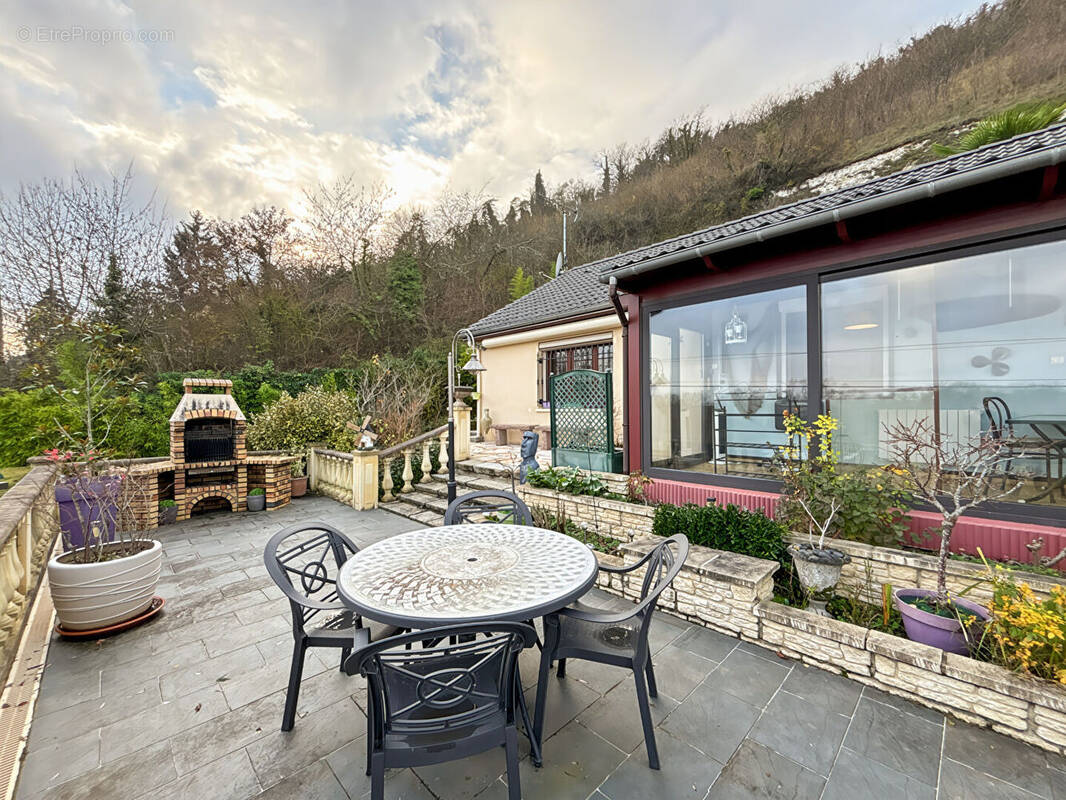 Maison à VILLERS-SUR-LE-ROULE