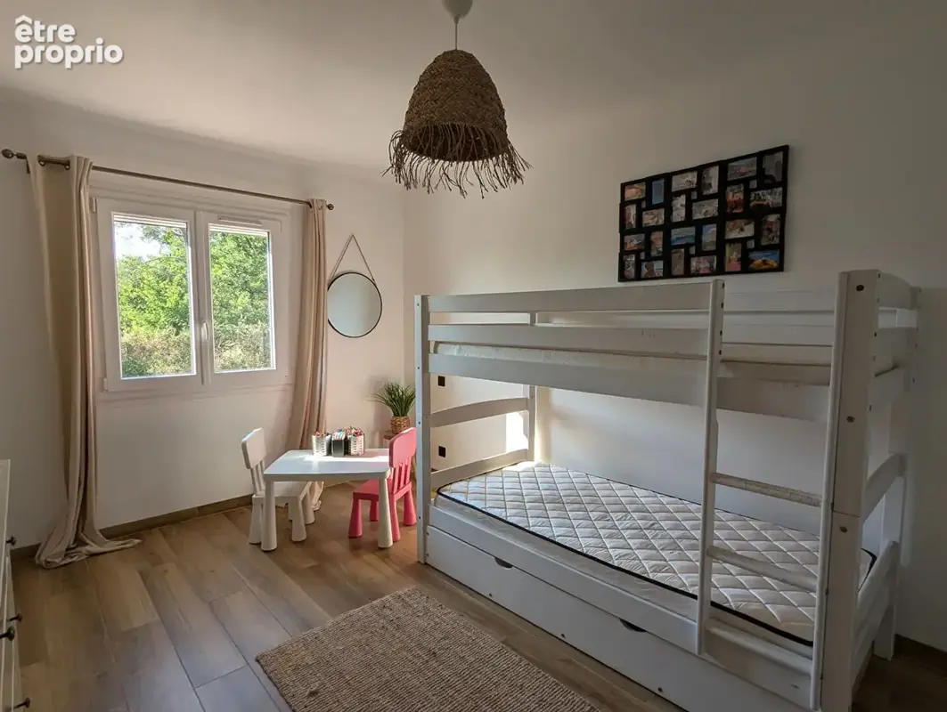 VILLECROZE, maison de plain-pied 130 m², 3 chambres, piscine, garage, terrain de 3 300 m² - photo 15
