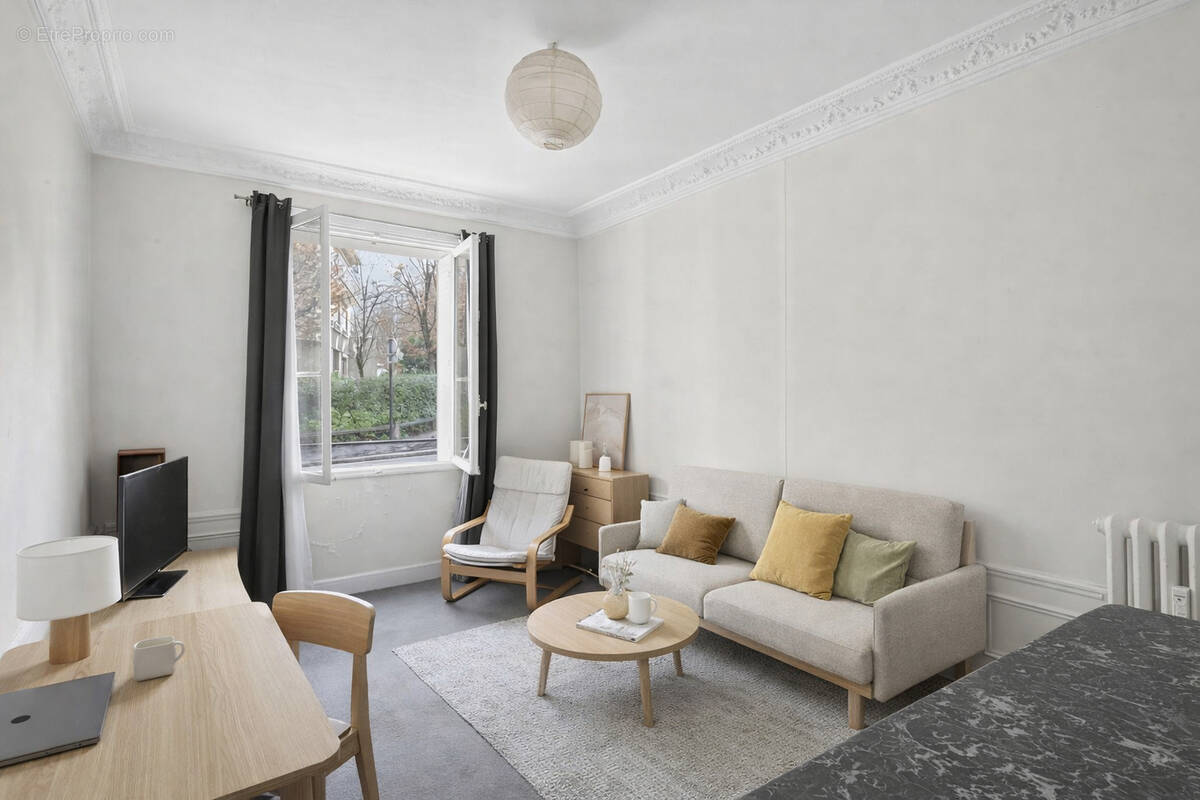 Appartement à PARIS-15E