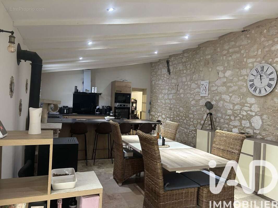 Maison 160 m² à Rouffignac-De-Sigoules  - photo 5