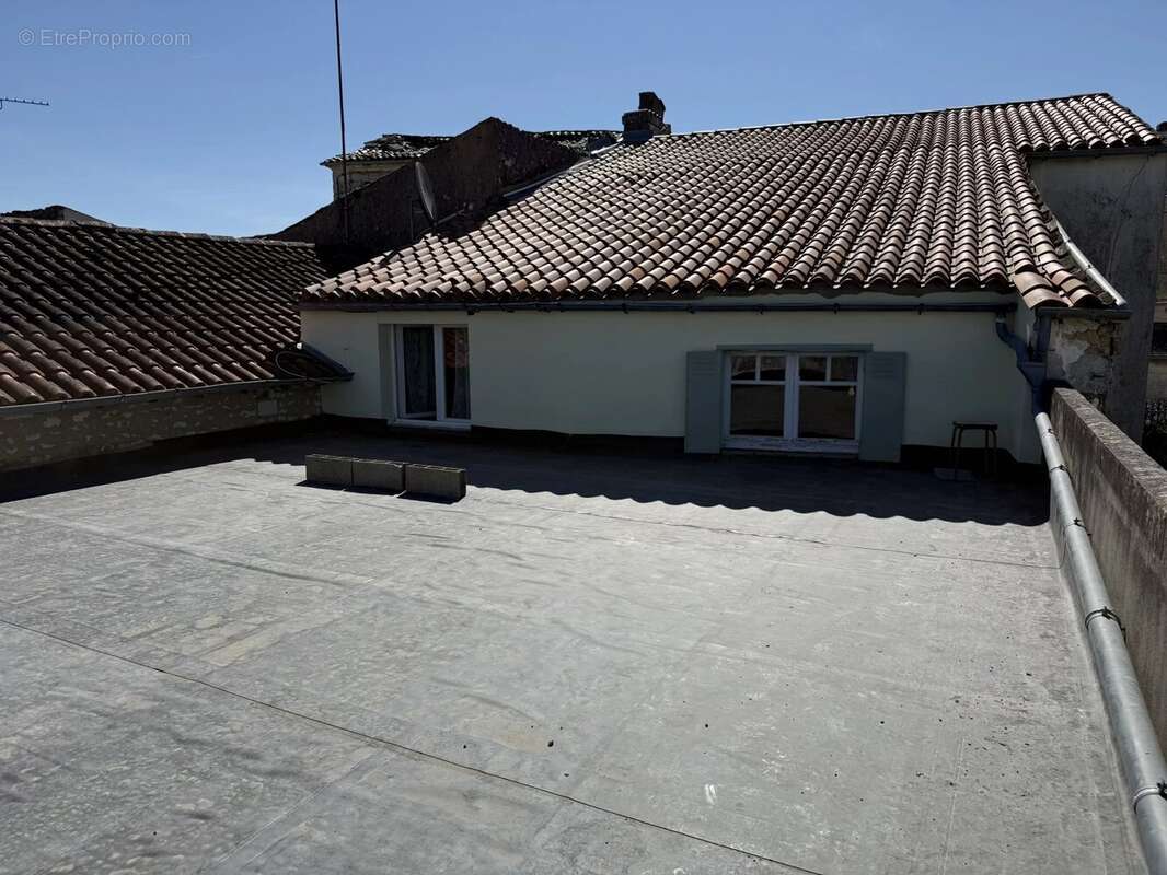 Maison de village avec 3 chambres - photo 17