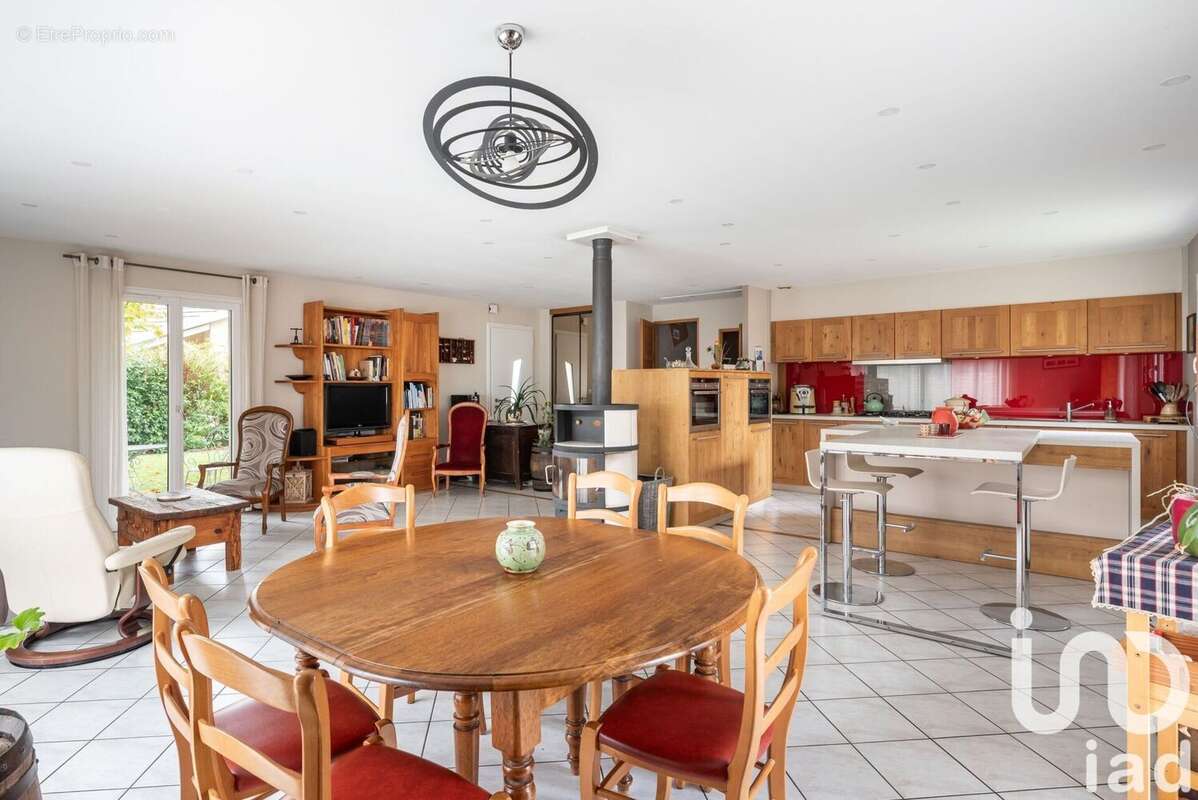 Photo 5 - Maison à COUBLEVIE