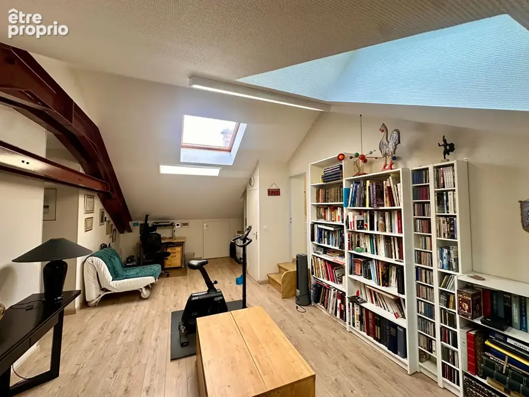 VIENNE sous-préfecture - Vue sur Rhône - Appartement de caractère - 134 m² - 6 pièces - photo 12