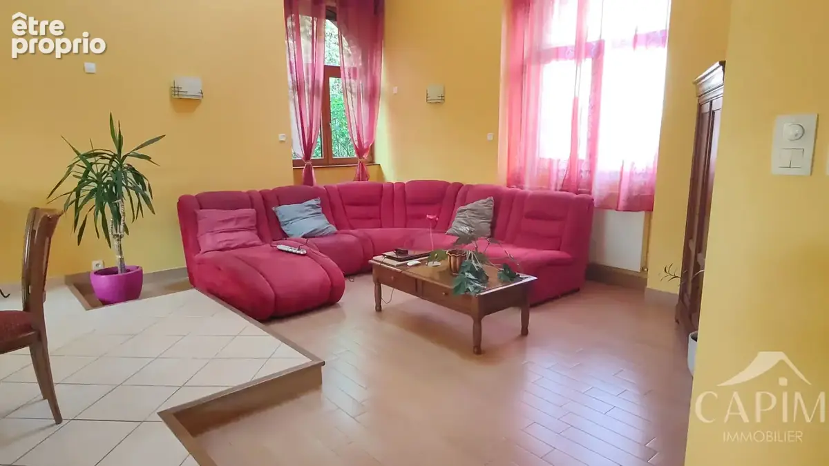 Maison pierre Javené, 213m²utile, 187m² hab, 5ch, dont 2 RDC avec SDE, terrain 1351m², FO - photo 3