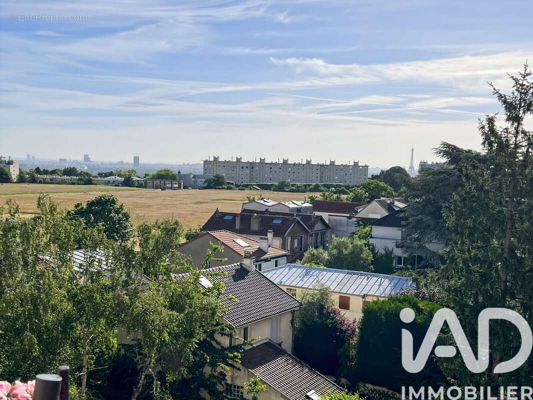 Appartement 77 m² à Saint-Cloud  - photo 4