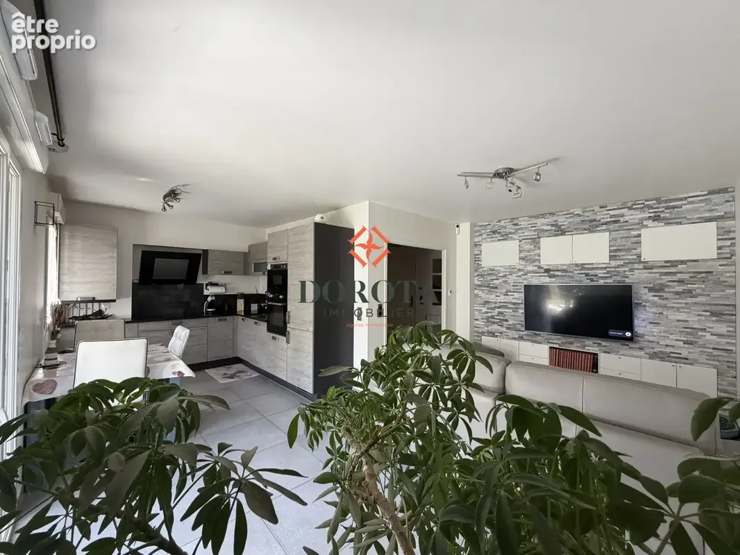 Appartement 4 pièces 83 m² à vendre à Goncelin (38570) - photo 4
