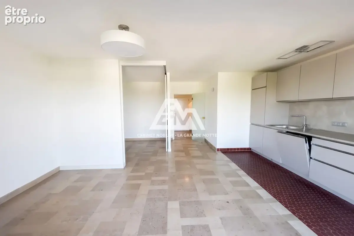Appartement 2 pièces 31 m² à vendre à La Grande-Motte (34280) - photo 2