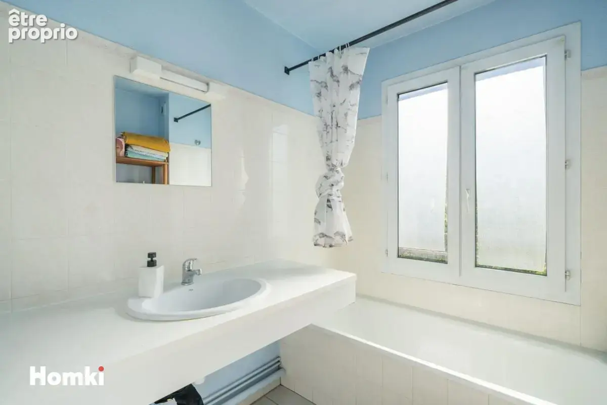 Appartement T4 de 92 m² à Montpellier 34080, Place François Mansart - photo 13