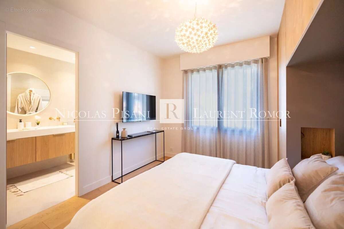 Appartement à VILLEFRANCHE-SUR-MER