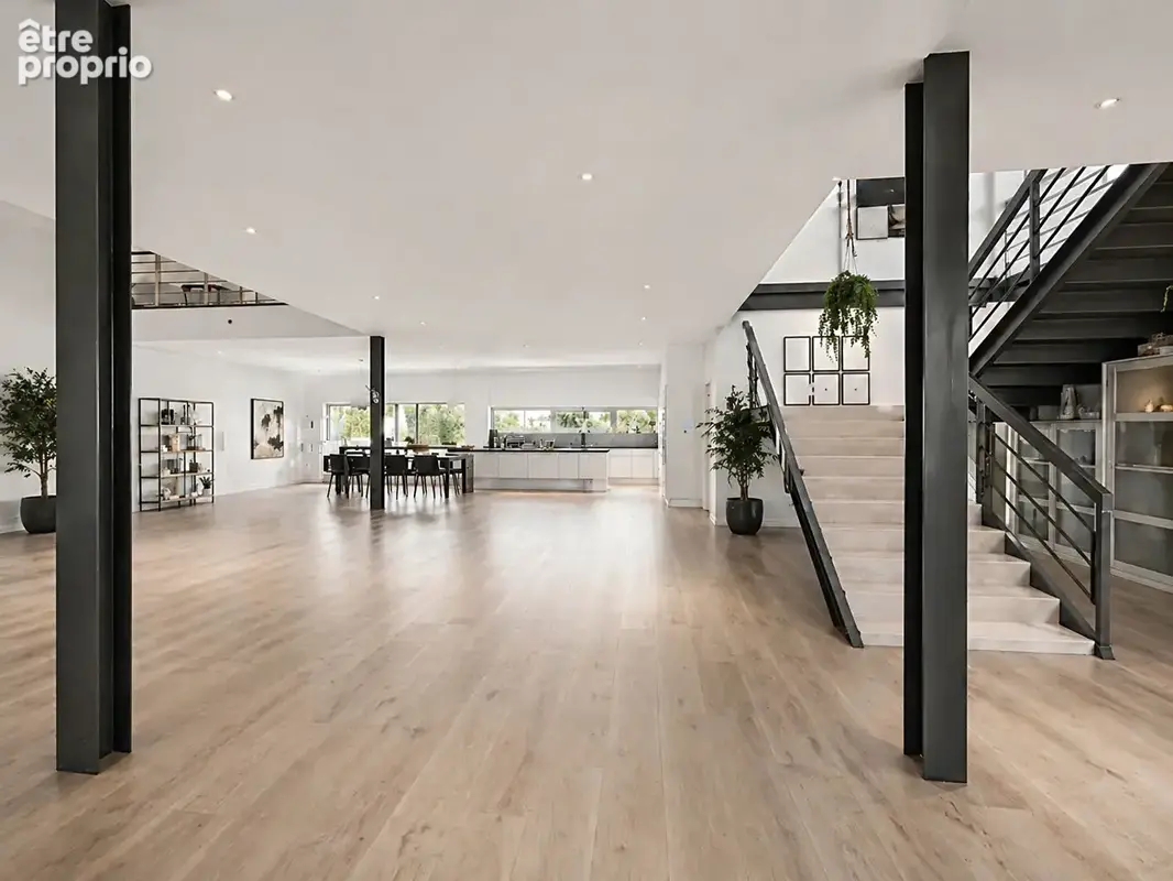 ALBY-SUR-CHÉRAN ? Local d'activité de 603 m² sur un terrain de 4 418 m² ? Un bien aux multiples possibilités ! - photo 8