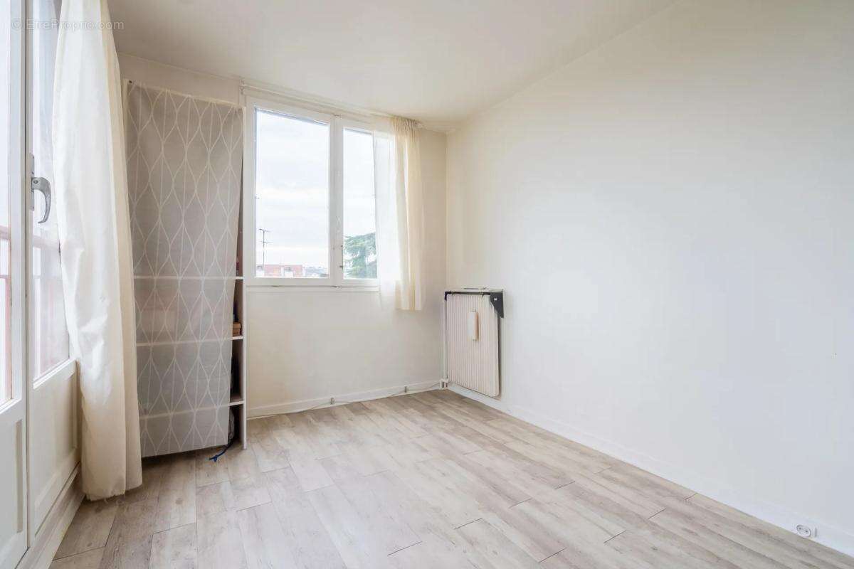 Appartement à ROSNY-SOUS-BOIS