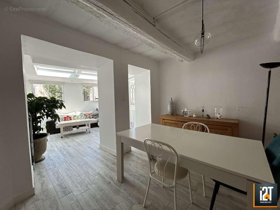 Maison 88 m² à Saint-Genies-De-Malgoires  - photo 4