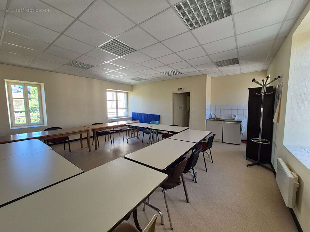 Immeuble tertiaire Josselin 770 m2 - photo 7