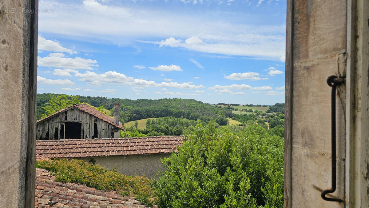 Maison à GRAND-BRASSAC