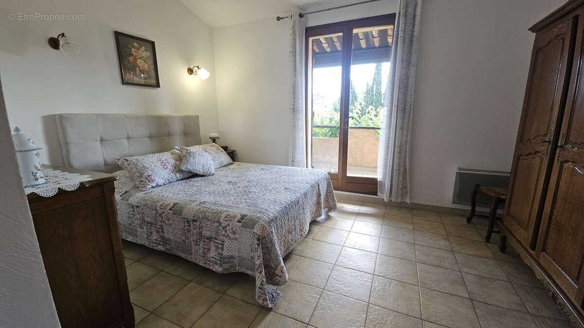 Maison à PEYMEINADE