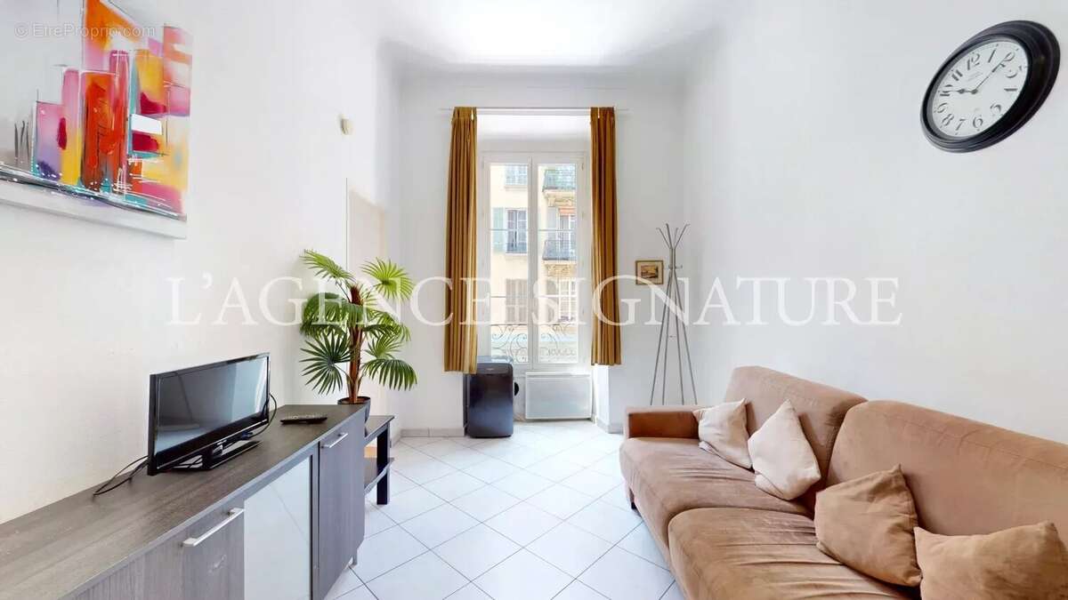 A vendre 2p nice wilson coulée verte - photo 10
