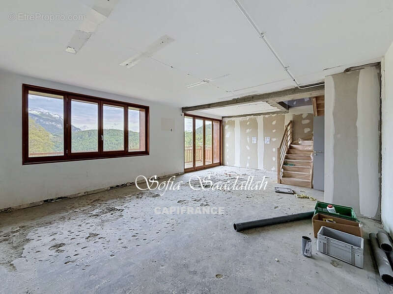 Appartement à SAINT-JEOIRE