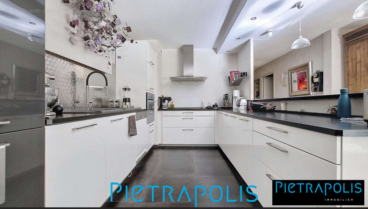 Appartement à CALUIRE-ET-CUIRE