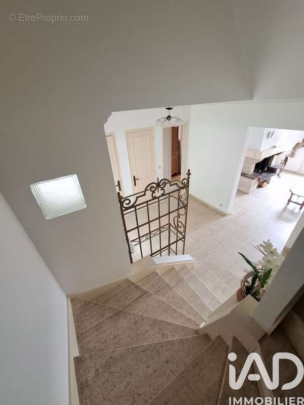 Photo 7 - Maison à LA BONNEVILLE-SUR-ITON