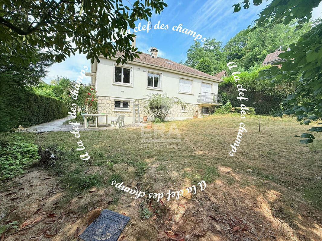 Maison à BURES-SUR-YVETTE