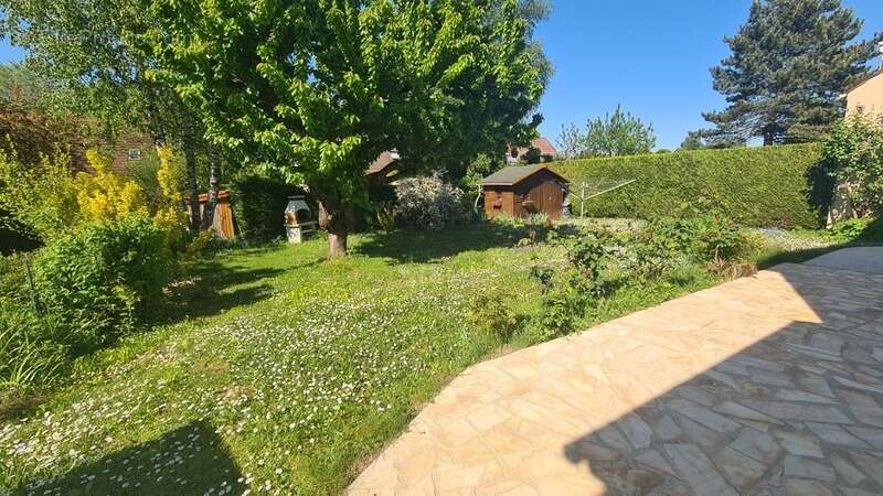 Maison à GUERMANTES