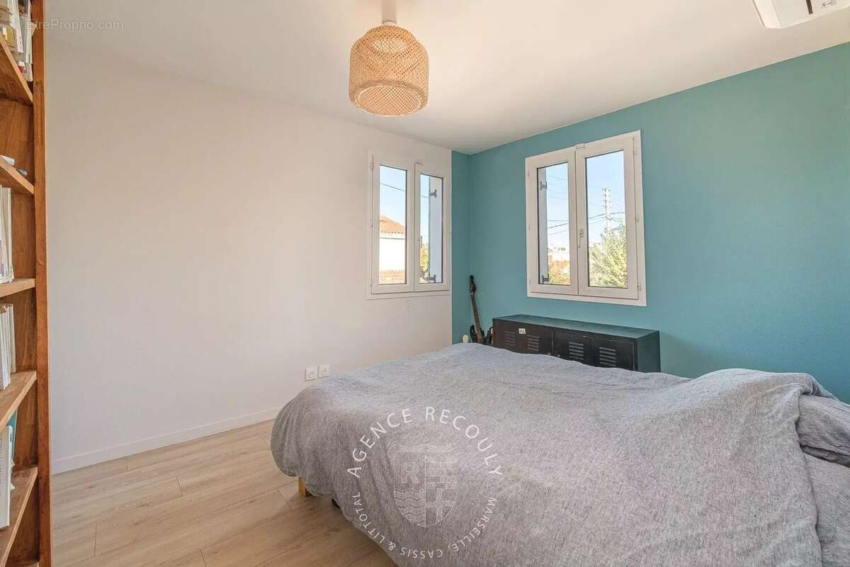 Maison à MARSEILLE-8E