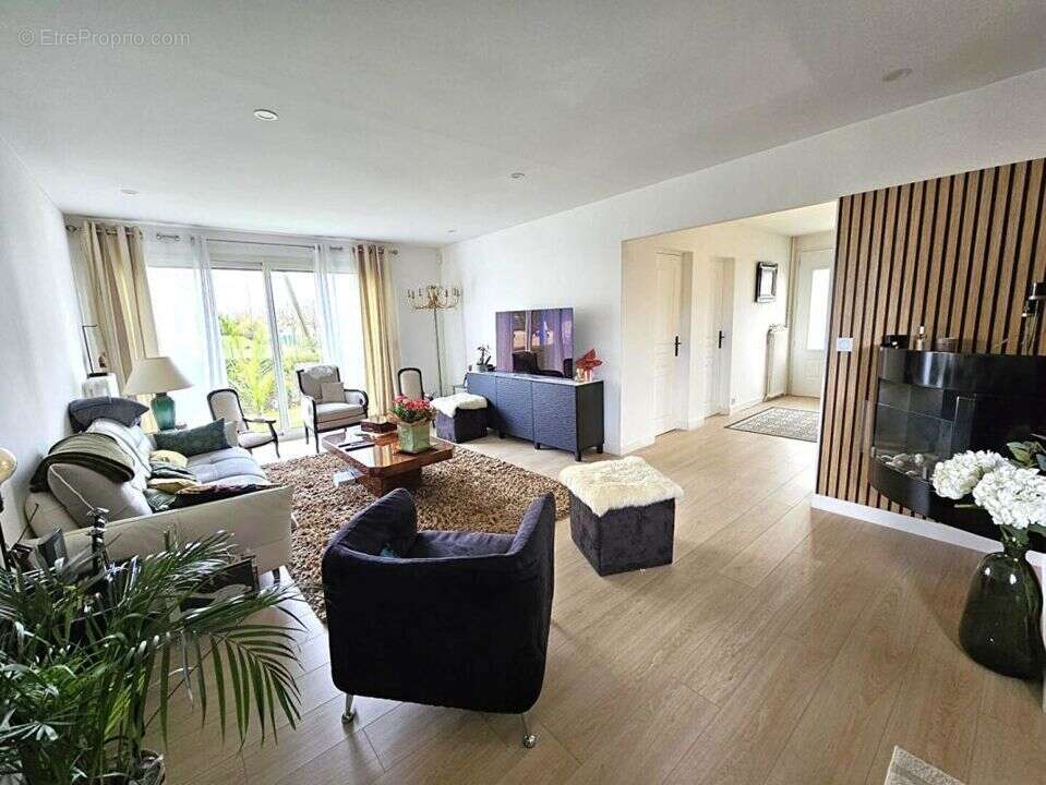 Maison à SAINT-GERMAIN-LA-BLANCHE-HERBE