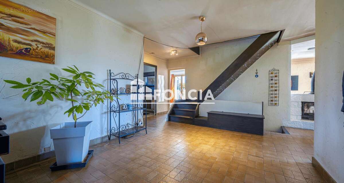 Maison à CHARVONNEX