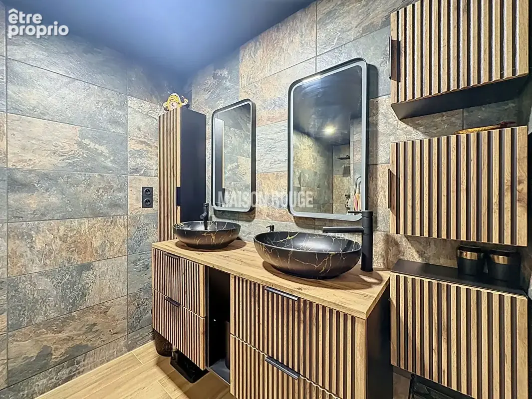 Contemporaine de plain-pied  DPE A/A   Jacuzzi sous pergola - photo 10