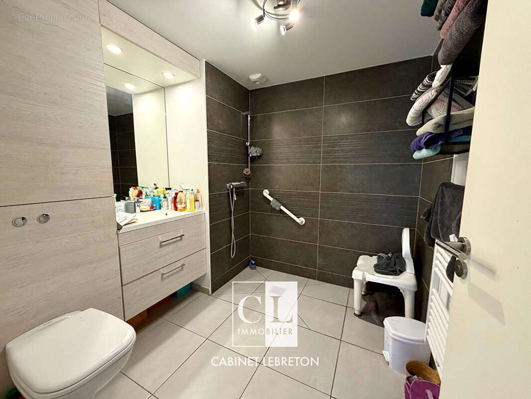 Appartement à MARSEILLE-9E