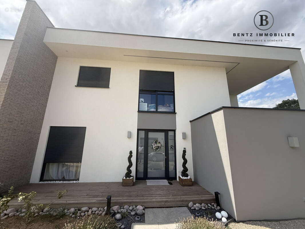 Maison 236 m² à Truchtersheim  - photo 4