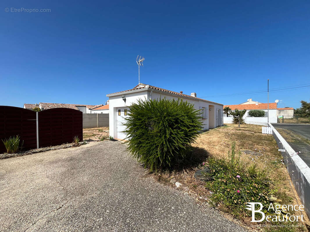 Maison - Saint Hilaire De Riez - photo 10