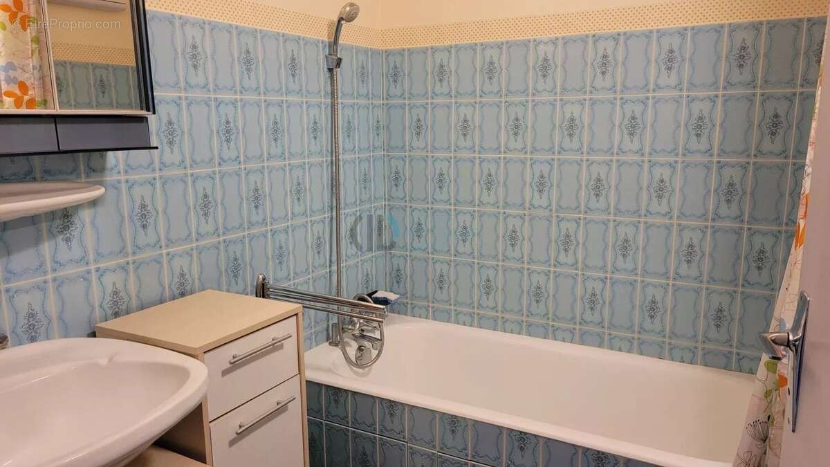 Charmant appartement T3 meublé, 47m², à Verchaix - photo 6