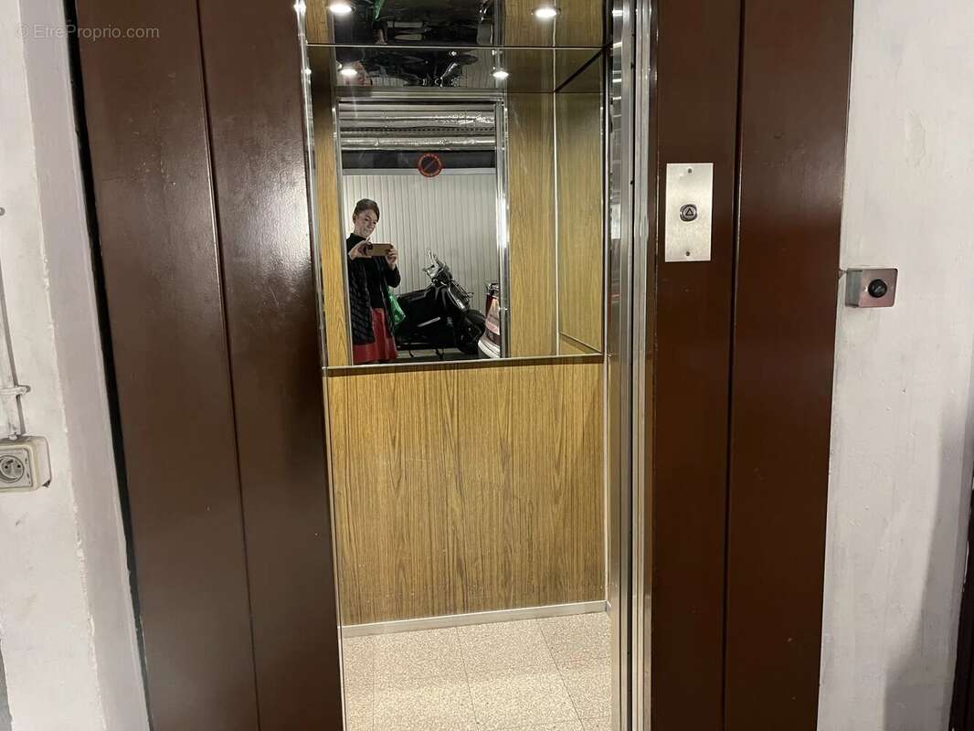 Appartement à MANDELIEU-LA-NAPOULE