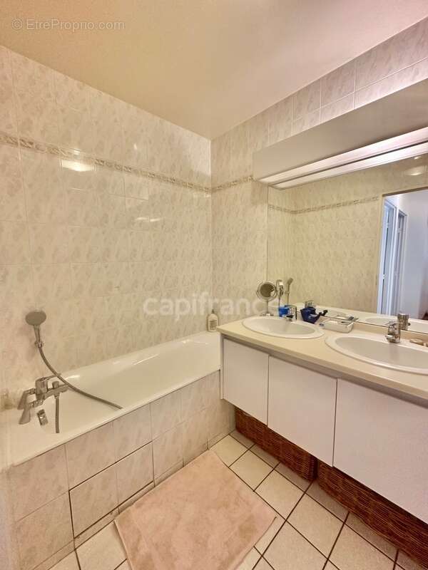 Appartement à MAISONS-LAFFITTE