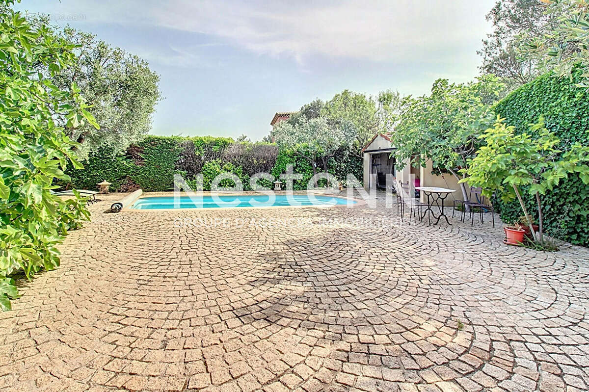 Maison à DRAGUIGNAN