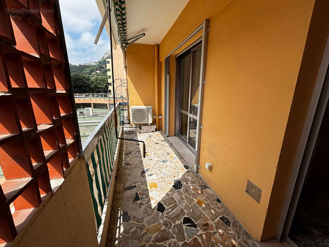 Appartement à VENCE