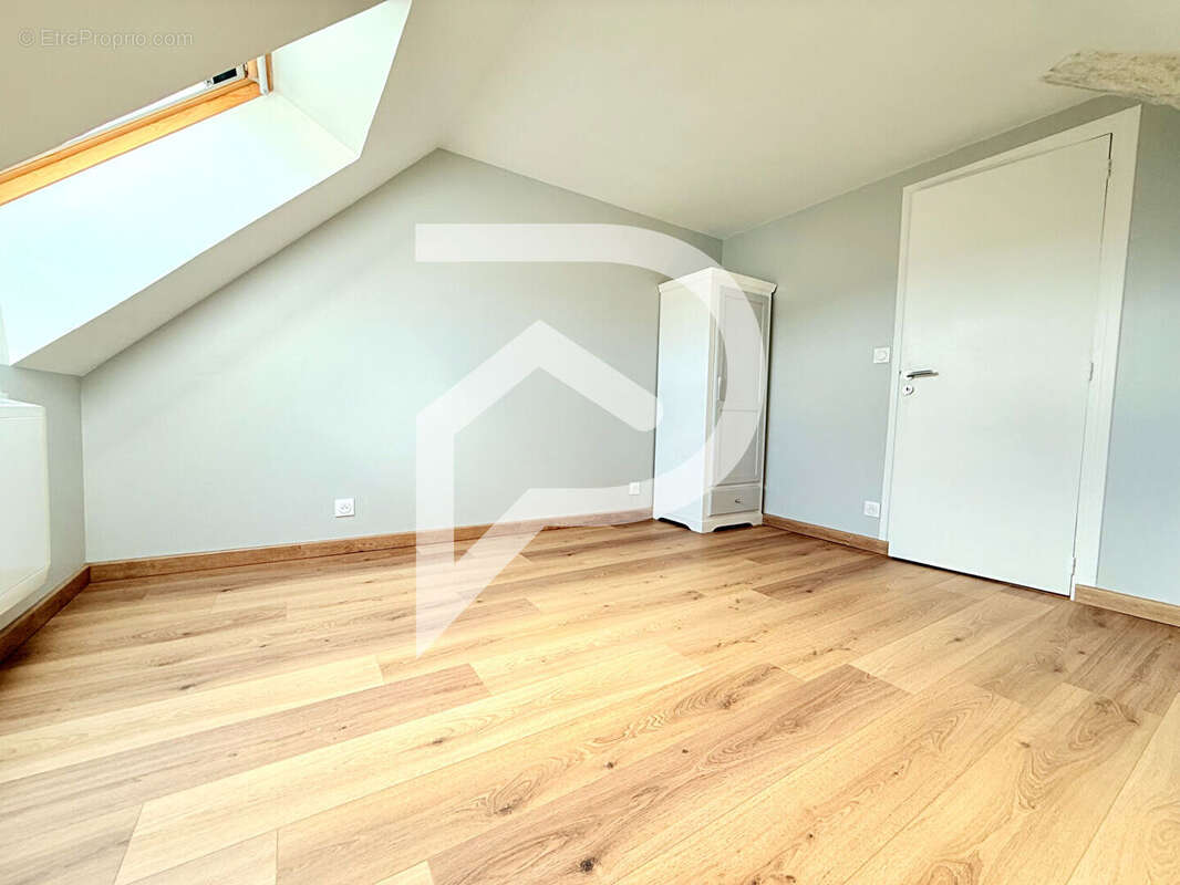 Appartement à MONTATAIRE