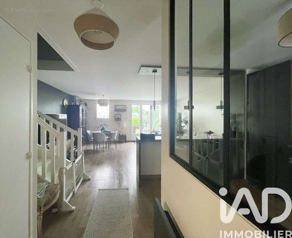 Photo 3 - Maison à TAVERNY