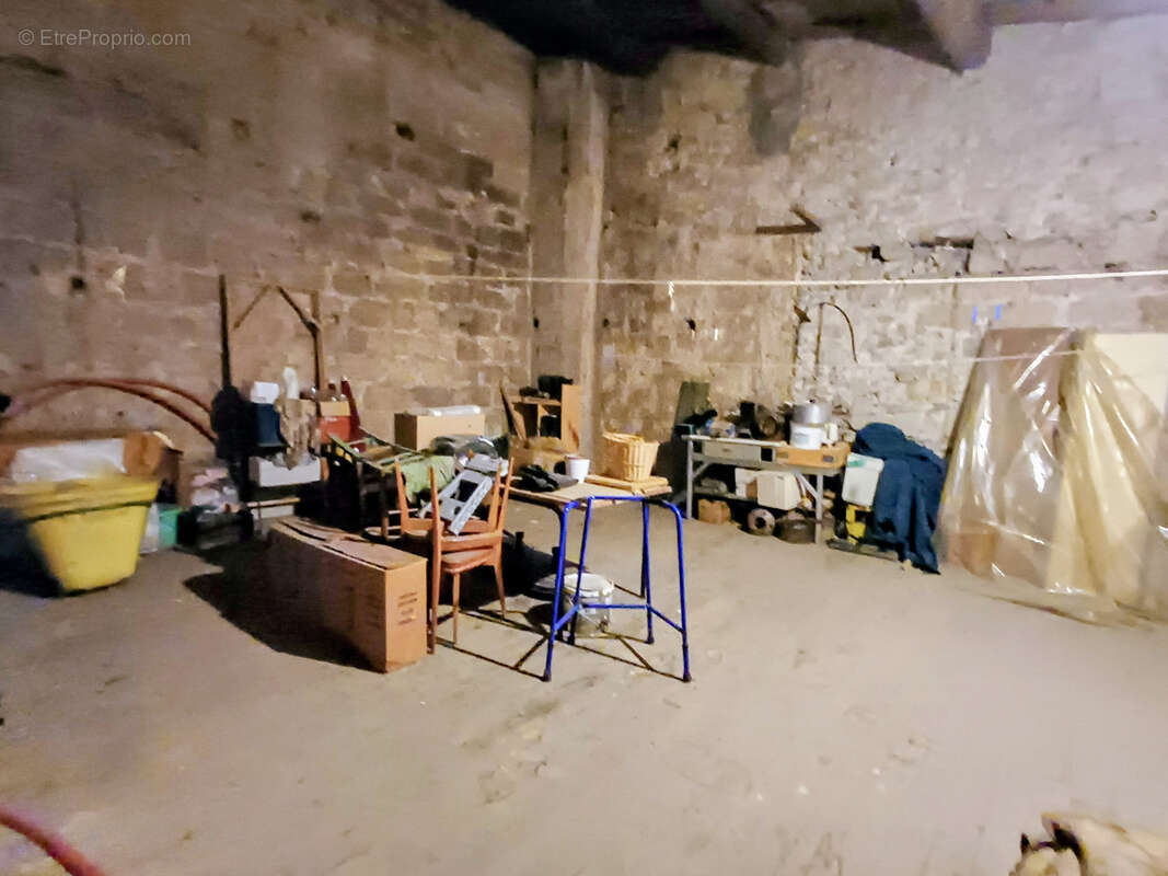 Maison à VILLENEUVE-LES-BEZIERS