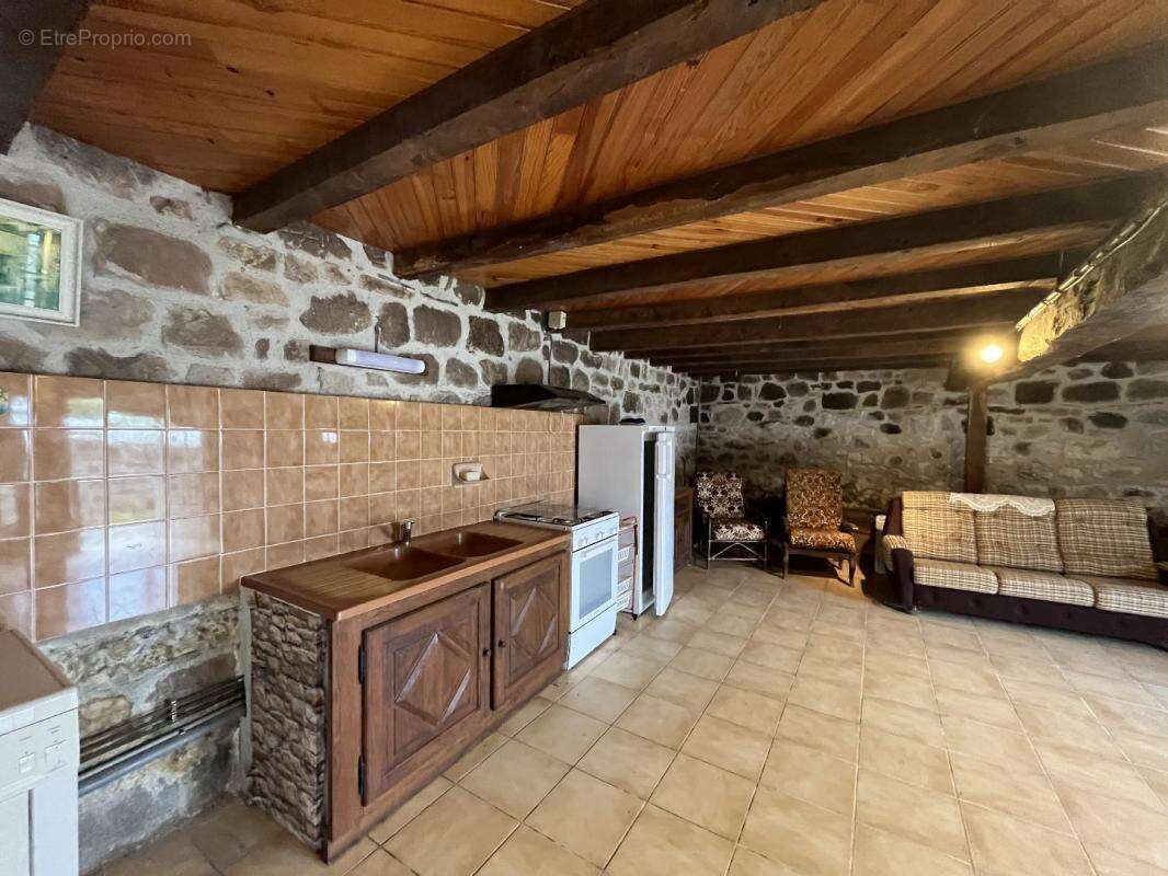 Maison à CUREMONTE